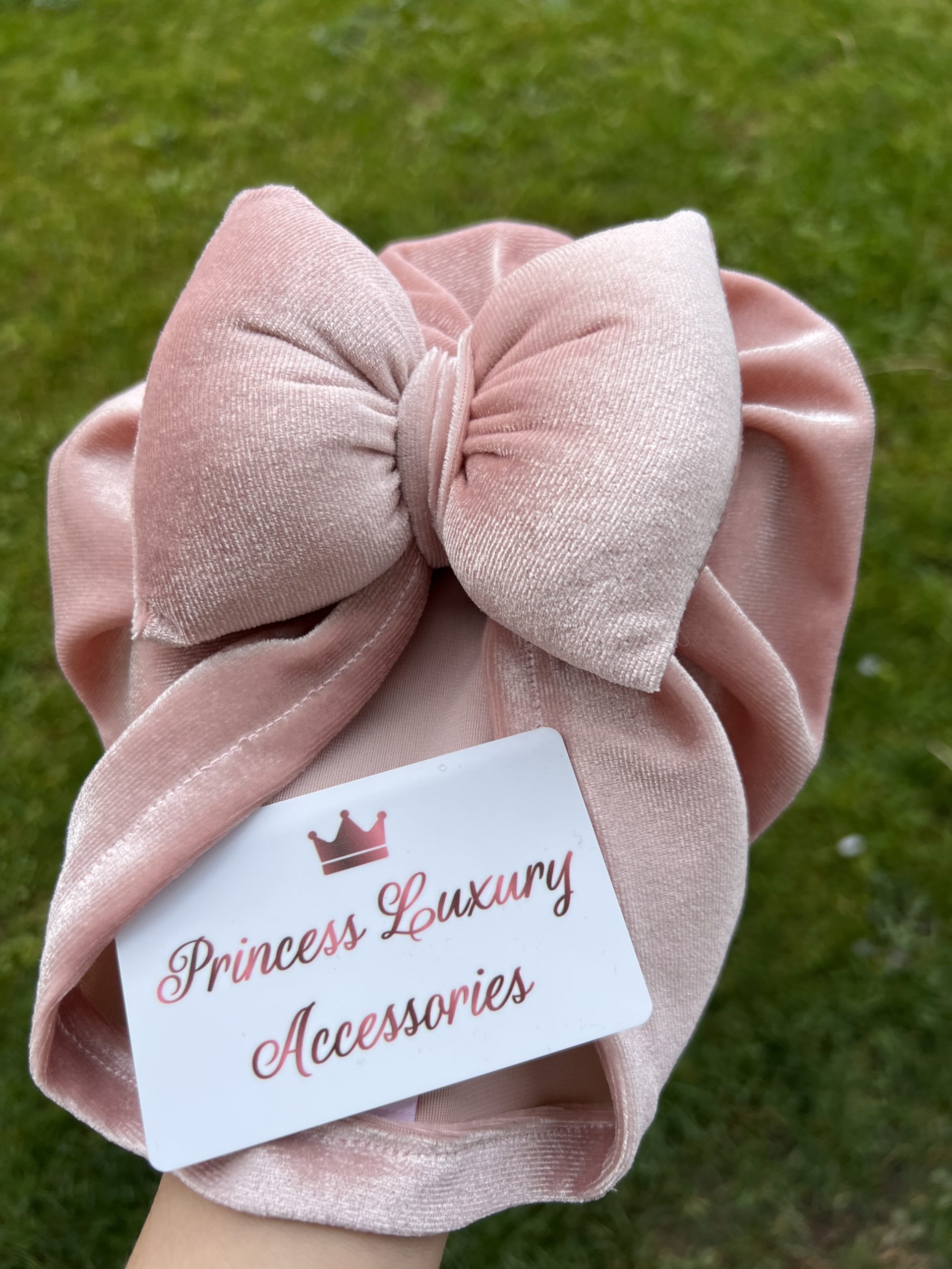 5DE2F8D7-B851-42E1-9198-C9D19170A648