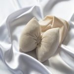 Plišana velika puff mašna na traci